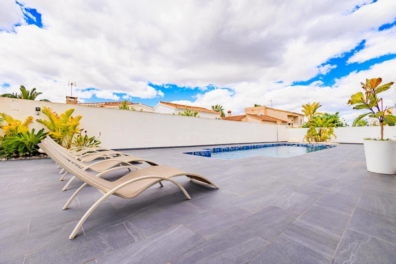 Villa Mi Sol Torrevieja Luaran gambar